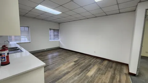 24 Saddle Drive, Woodmead - Office Space - 440m² (7)